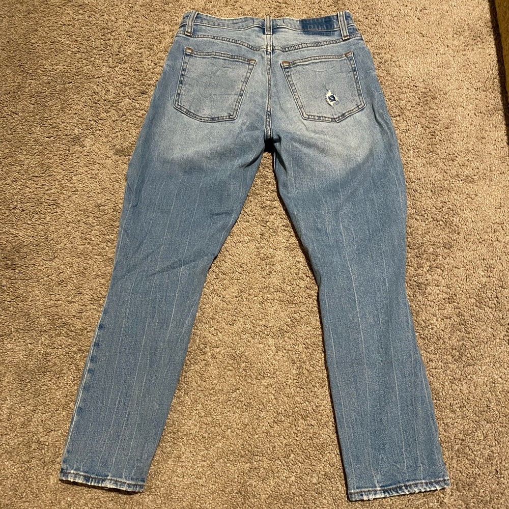 Abercrombie and fitch distressed jeans - Picture 2 of 5